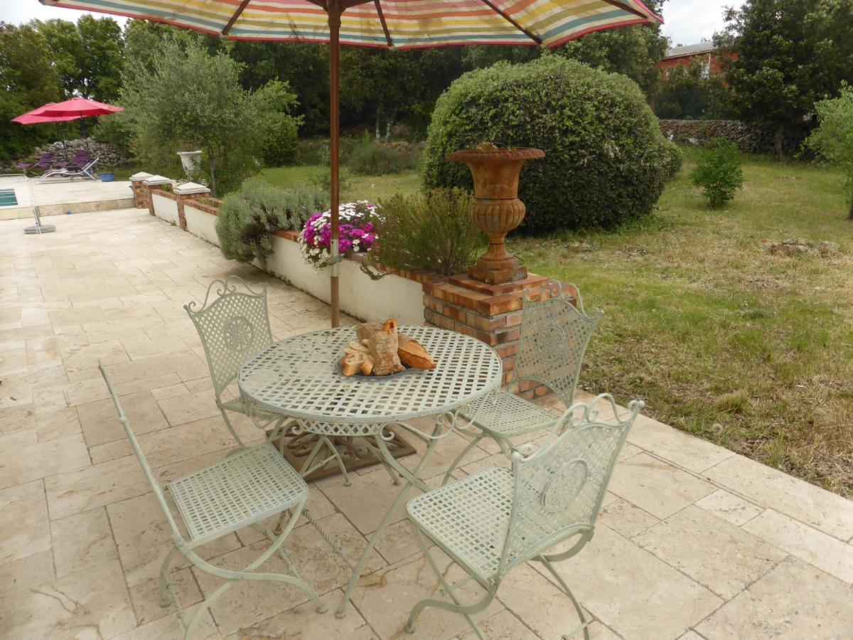 Le Manoir De Flassans Luaran gambar