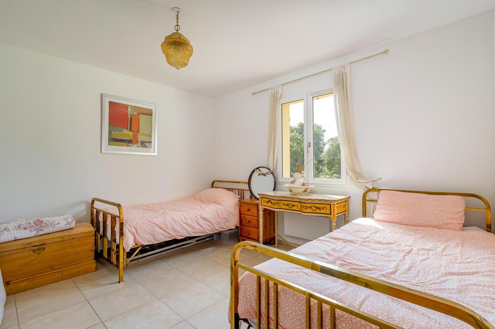 Le Manoir De Flassans Luaran gambar