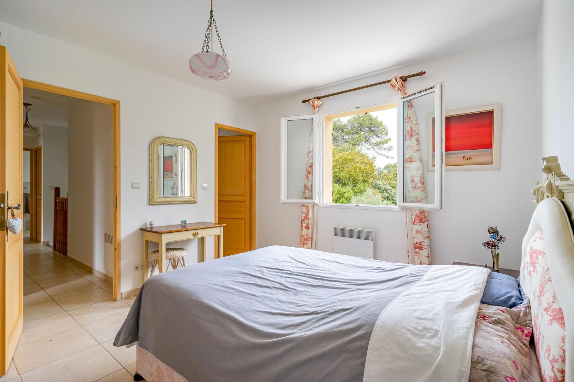 Le Manoir De Flassans Luaran gambar