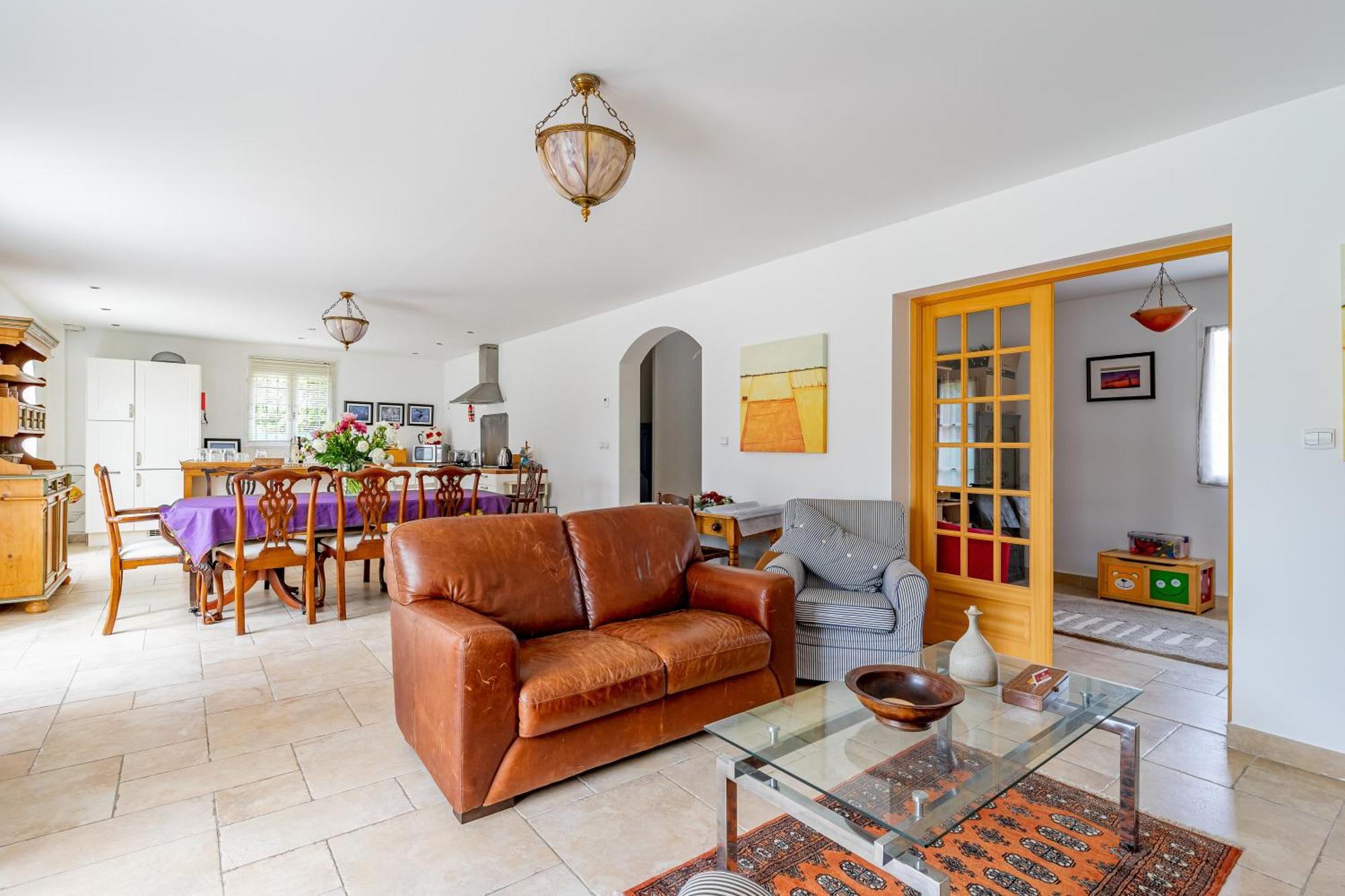 Le Manoir De Flassans Luaran gambar